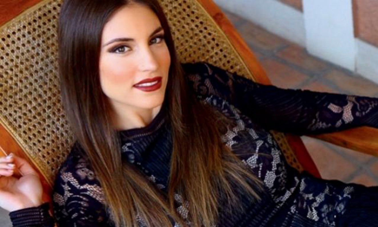 Η Αθηνά Οικονομάκου ποζάρει στο Instagram με τη μητέρα της (pic)