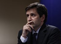 Χουλιαράκης: Διπλά επιτυχής η έξοδος στις αγορές