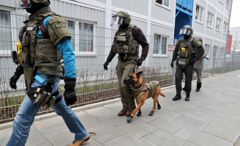 Γερμανία: Τέλος η ομηρία στο Ντούισμπουργκ, δύο συλλήψεις