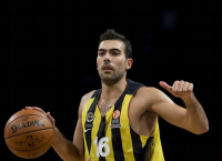 Ολυμπιακός: Τι λένε στον Πειραιά για Σλούκα