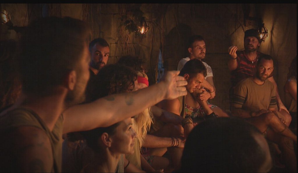 Survivor: Ποιος “διάσημος” πήγε στους “μαχητές” (vid)