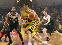 Ξανθόπουλος: “Το 2-0 μέσα από την άμυνά μας”
