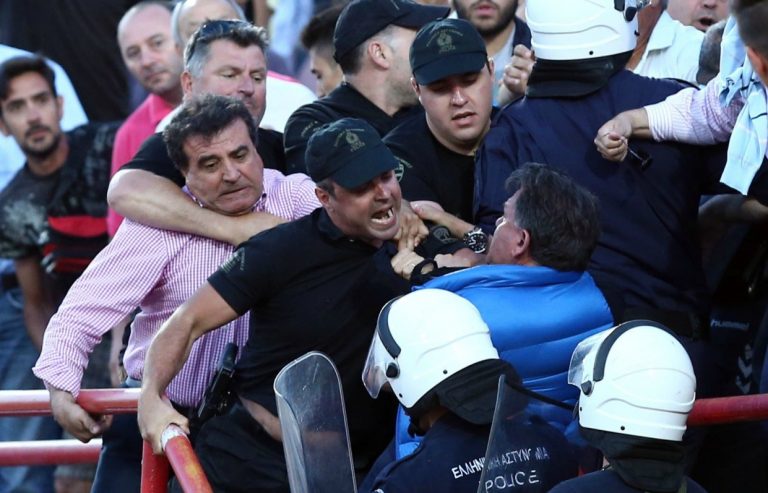 Χωρίς νικητή το Λάρισα-Λαμία, μπούκαρε στο γήπεδο ο Κούγιας