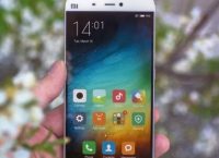 Xiaomi Mi 8: Διέρρευσαν τα πρώτα χαρακτηριστικά