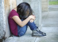 Γαλλία: Αυξήθηκαν οι προσφυγές για βιασμούς και σεξουαλικές επιθέσεις το 2017