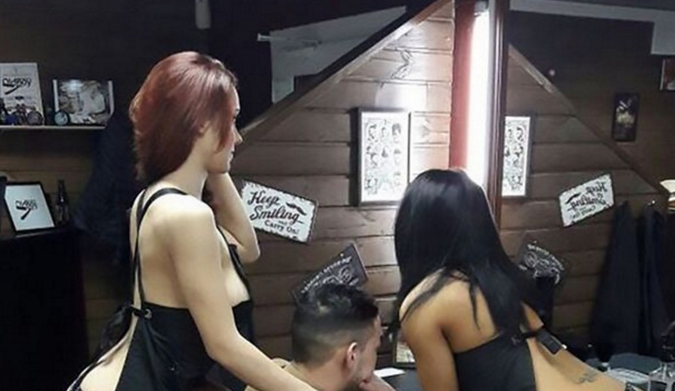 Ημίγυμνες κομμώτριες προκαλούν εγκεφαλικά (pics)