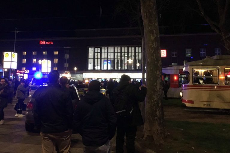 Μακελειό σε σταθμό τρένου στο Ντίσελντορφ της Γερμανίας