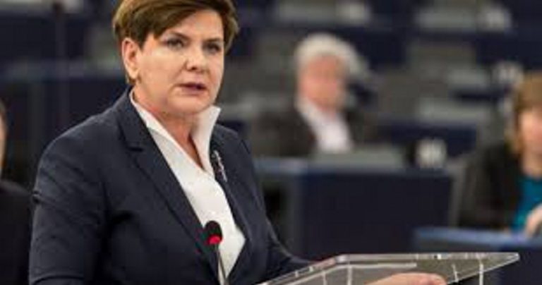 Αντιδράσεις της Πολωνίας στην Ευρώπη των πολλών ταχυτήτων