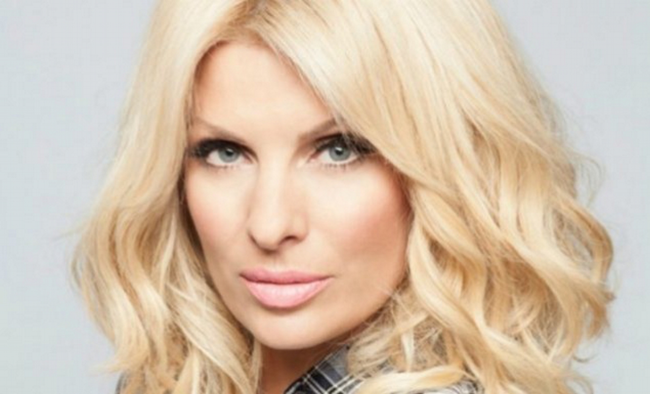 Ελένη Μενεγάκη: Πένθος στην οικογένεια της παρουσιάστριας