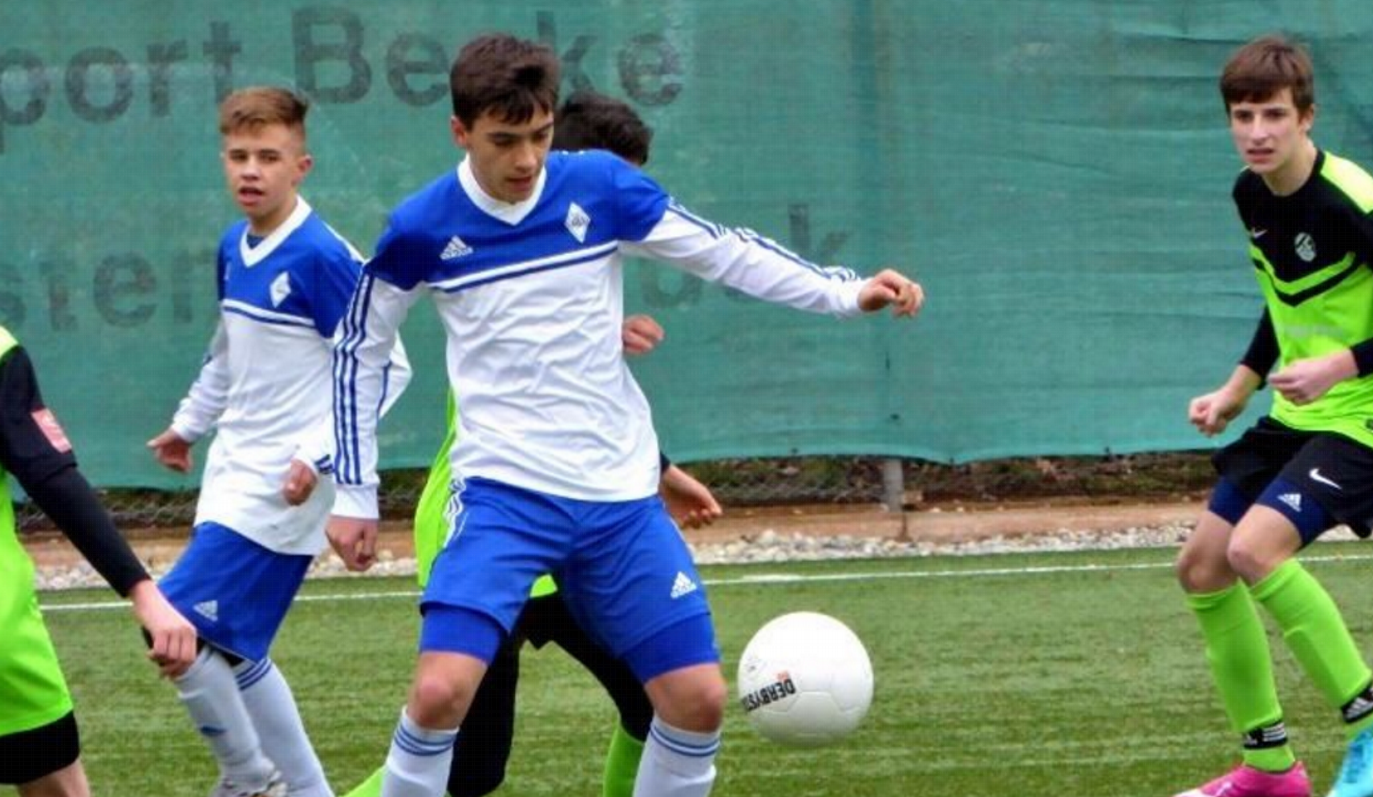 Ένας 16χρονος Έλληνας μαγεύει το Μόναχο! (pics)