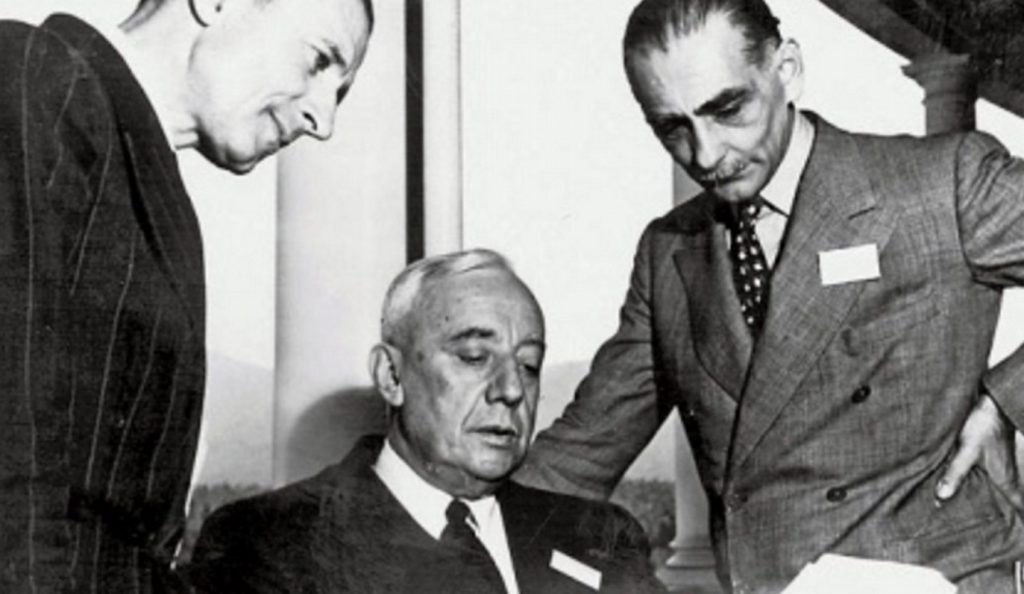 Η βιογραφία του Κυριάκου Βαρβαρέσου