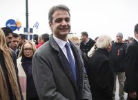 Μητσοτάκης από Ηράκλειο: Βρέχει λεφτά και η κυβέρνηση κρατά ομπρέλα!