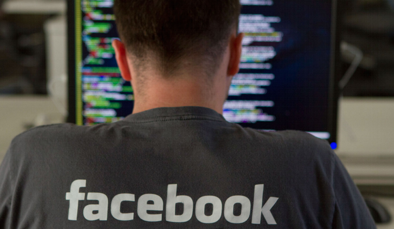 Μυθικά νούμερα για το Facebook: Έφτασαν τα 2 δισ. οι χρήστες