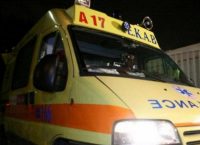 Νοσοκομείο Τρικάλων μεθυσμένος: Χαμός με ασθενή – Πήδηξε από το ασθενοφόρο και έφτυσε νοσηλευτές και αστυνομικούς