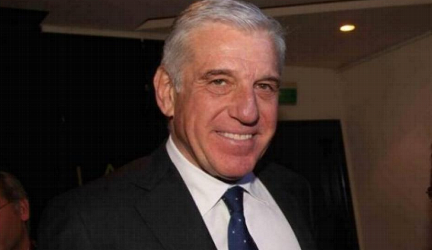 ”Λύνει” τη σιωπή του ο Γιάννος