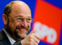Σαρωτική νίκη Σουλτς: Εξελέγη πρόεδρος του SPD με 100%