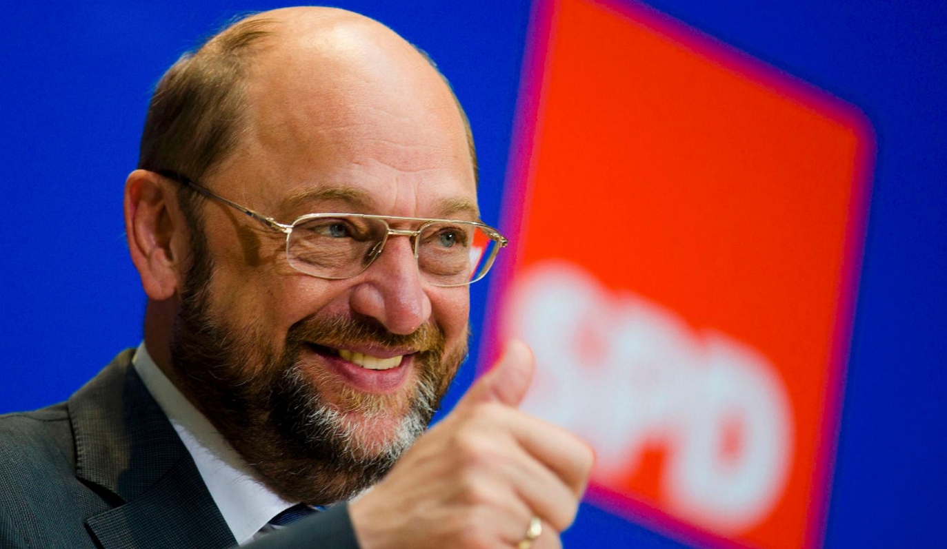 Σαρωτική νίκη Σουλτς: Εξελέγη πρόεδρος του SPD με 100%