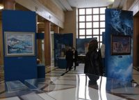 Οι “Μικρές Οδύσσειες” του Ελληνισμού στο Περιστύλιο της Βουλής