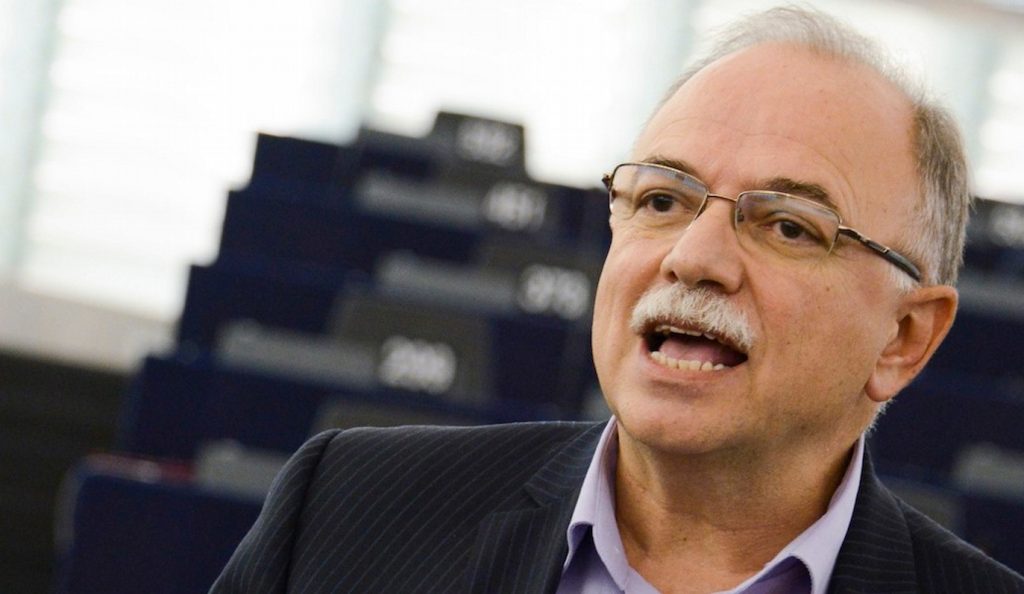 Παπαδημούλης: Εμείς λύνουμε προβλήματα και η ζαλισμένη ΝΔ πίνει “τυχαίους” καφέδες