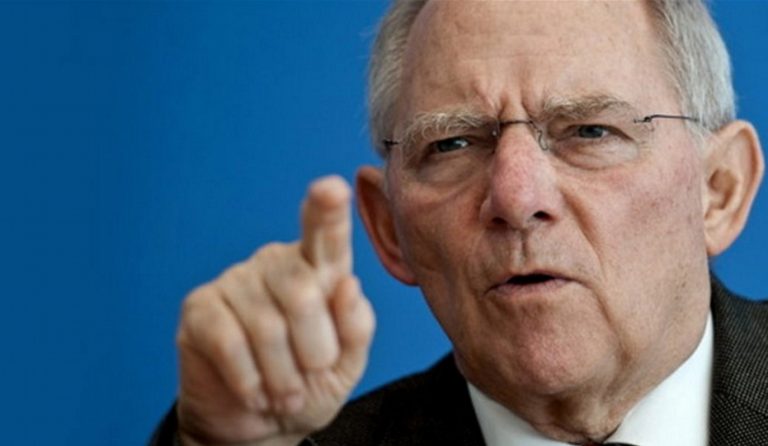 SPD: Ο Σόιμπλε συγκάλυψε την κατασκοπεία γερμανικών φορολογικών αρχών