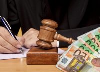 Τι αλλάζει στις κατασχέσεις – Πως μπορείτε να γλιτώσετε τα χρήματά σας