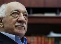 Kαθημερινός ο πόλεμος Ερντογάν σε Γκιουλέν