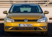 VW GOLF: Επιτυχημένη ανανέωση