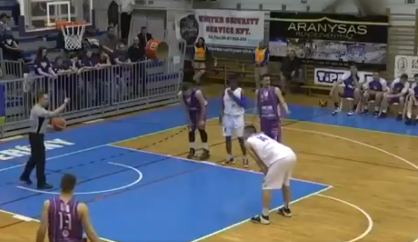 Αυτή τη βολή ΔΕΝ την έχεις δει ποτέ στη ζωή σου (vid)