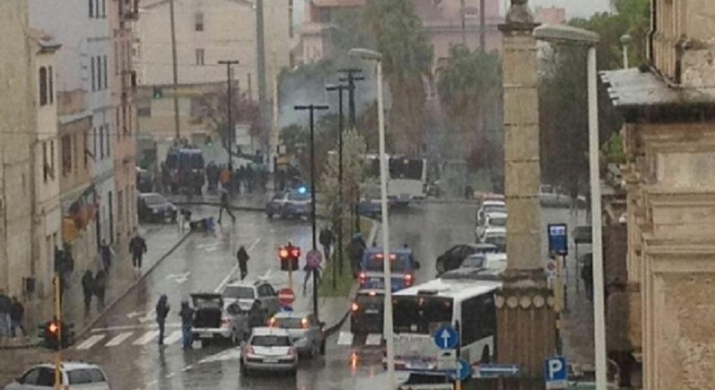 Σοβαρά επεισόδια με τραυματίες στη Σαρδηνία! (pics/video)