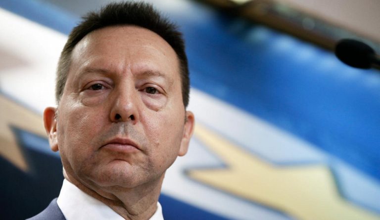 Δραματική έκκληση Στουρνάρα: Κλείστε την αξιολόγηση