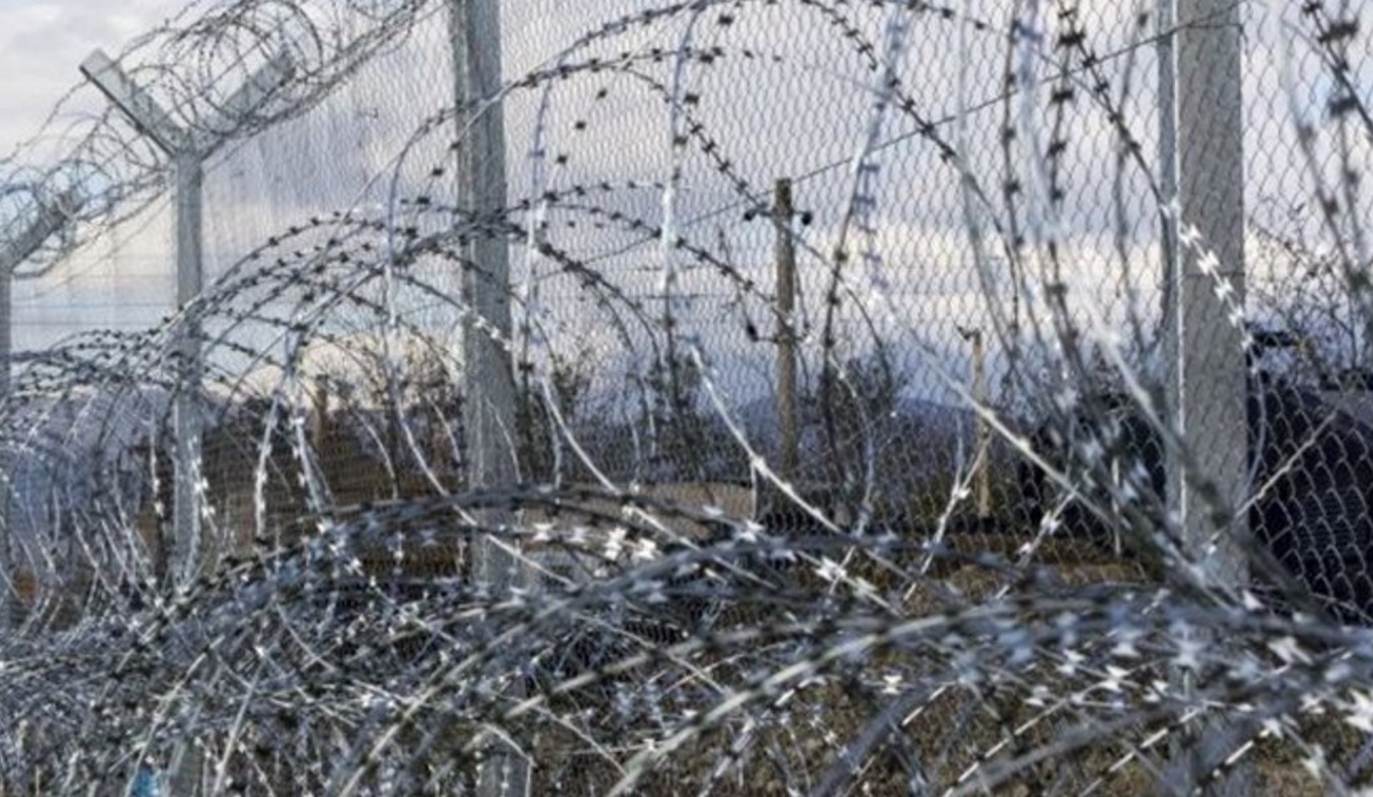 Πακιστάν: “Σηκώνει” φράχτη στα σύνορα με το Αφγανιστάν