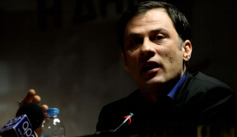 Το ΚΚΕ τα “χώνει” στον Βασιλόπουλο για την υποκριτική του στάση