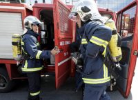 Πάτρα: Πυρκαγιά σε λεωφορείο που μετέφερε μαθητές Λυκείου Γλυφάδας (pics & vid)