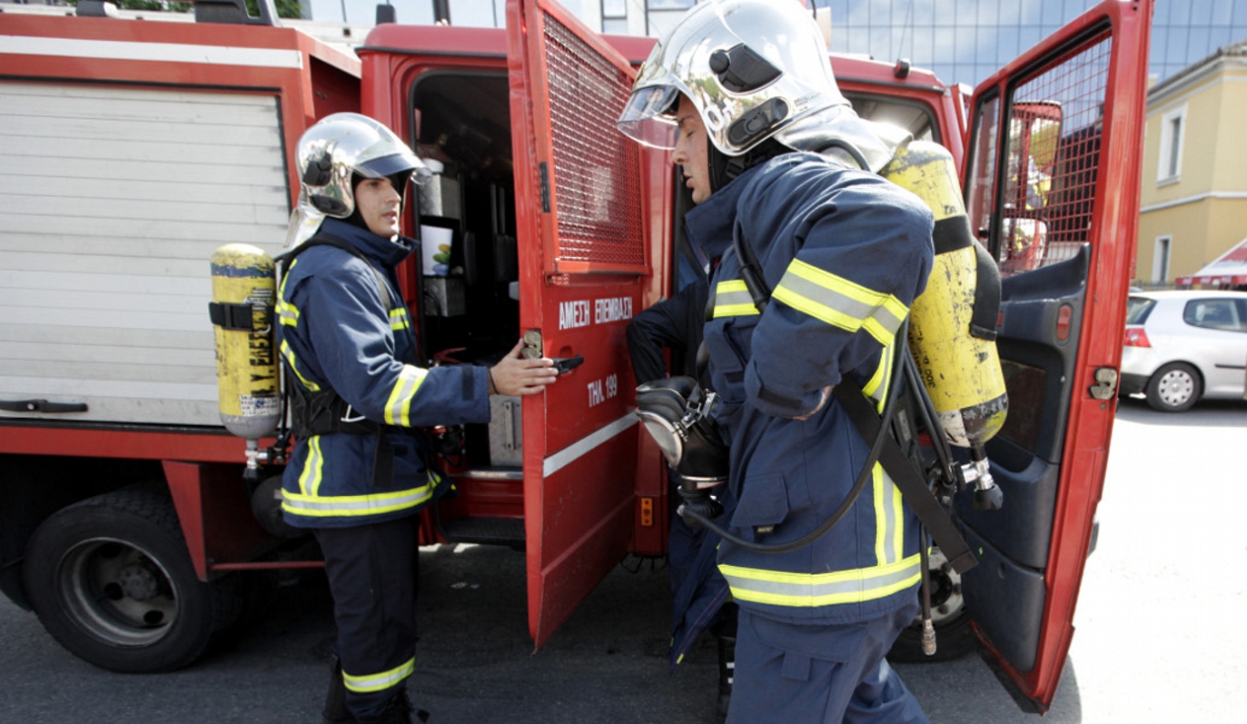 Φωτιά σε εργοστάσιο στις Σέρρες