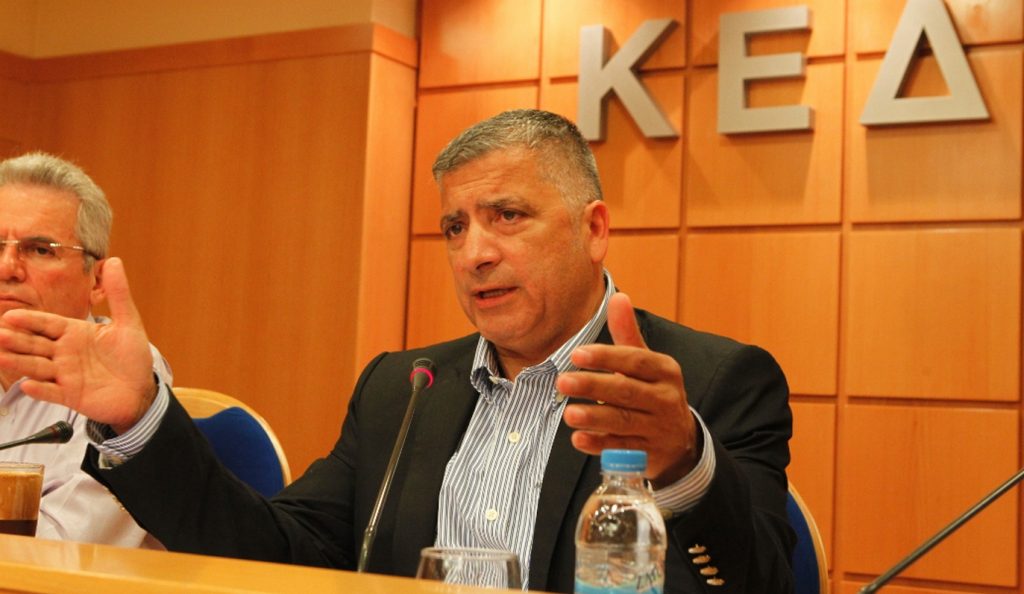 Συνεδριάζει την Τετάρτη η ΚΕΔΕ παρουσία Φάμελλου