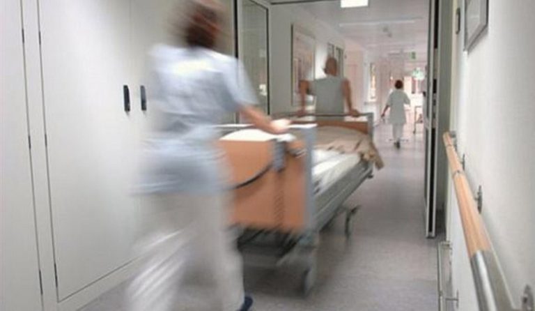 Χουριέτ: Ελληνες καρκινοπαθείς έρχονται πλέον σε νοσοκομεία της Τουρκίας!