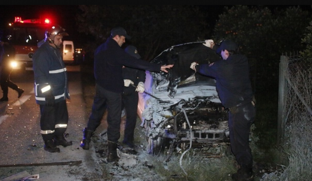 Φωτογραφίες από το κατεστραμμένο Volvo στον Εύοσμο (pics)