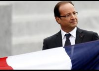 Ο Ολάντ συνεχάρη τηλεφωνικά τον Μακρόν