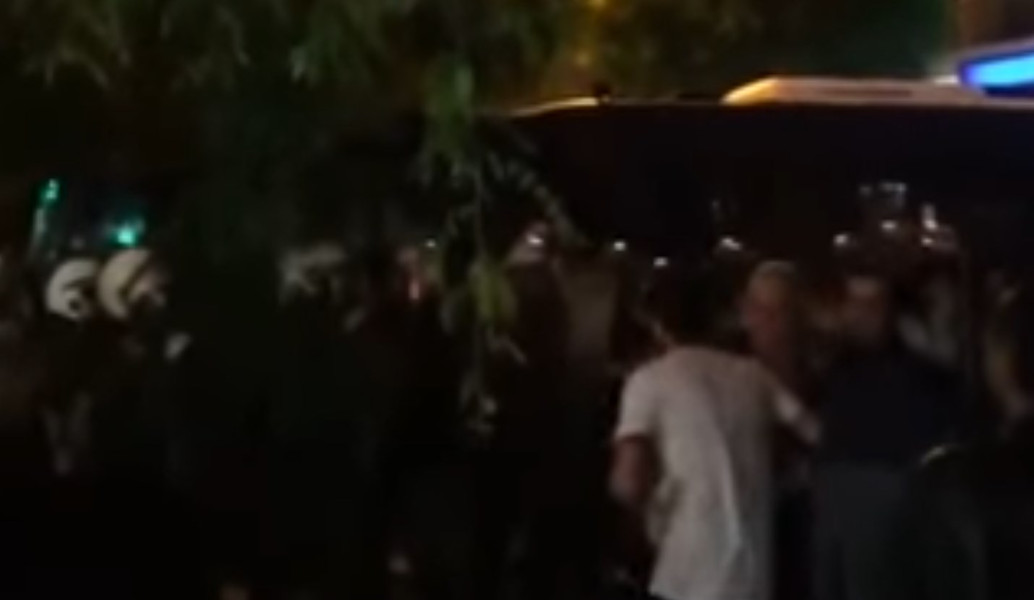 Μαχαιρώθηκε οπαδός στο γήπεδο