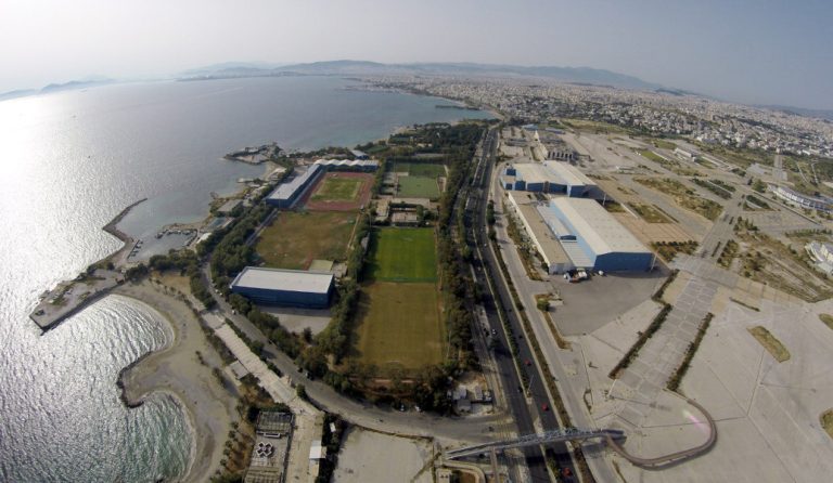 Αλέξης Τσίπρας: Ο νέος κόσμος του πρωθυπουργού με φόντο το Ελληνικό