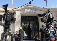 Έγκλημα στο νεκροταφείο: Η ΕΛΑΣ εξετάζει το σενάριο της ληστείας μετά φόνου