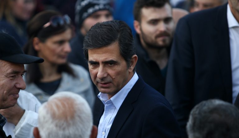 Κώστας Γκιουλέκας: Να μην κάνει μυστική διπλωματία η κυβέρνηση