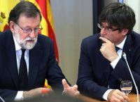Καταλονία: Ισπανικό δικαστήριο καλεί τον Πουτζντεμόν σε απολογία