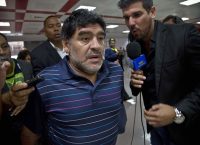 Μαραντόνα: “Κάποιοι ηλίθιοι θέλουν να με σκοτώσουν”