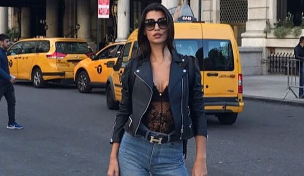 Σοφία Χαρμαντά: Έβαλε “φωτιά” στο Καραϊσκάκη (pics)
