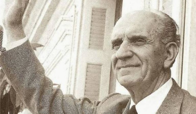 Γεώργιος Παπανδρέου: 49 χρόνια από τον θάνατο του “Γέρου της Δημοκρατίας”