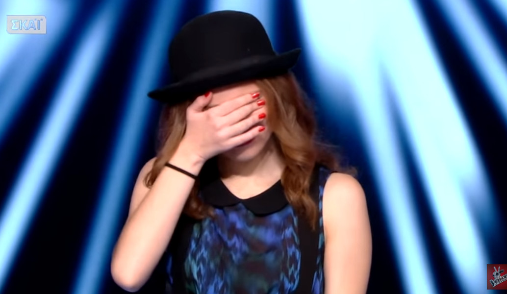 The Voice: Παίκτρια “μπλόκαρε” επί σκηνής (vid)