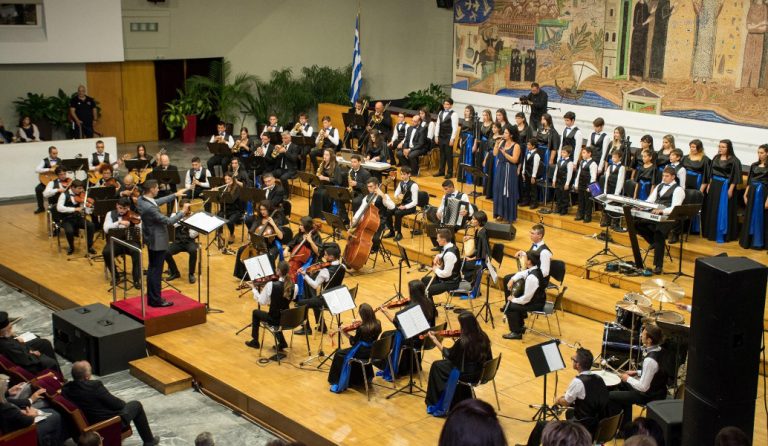 Συμφωνική Ορχήστρα Νέων Ελλάδος: Πρεμιέρα στη Θεσσαλονίκη με απόλυτη επιτυχία (pics & vid)