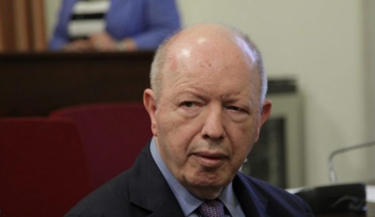 Ψυχάρης: Σε πλειστηριασμό το σπίτι του πρώην εκδότη στο Κολωνάκι για χρέη 600.000 ευρώ