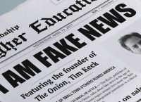 Μέτρα κατά της διάδοσης fake news θα ζητήσει η Κομισιόν